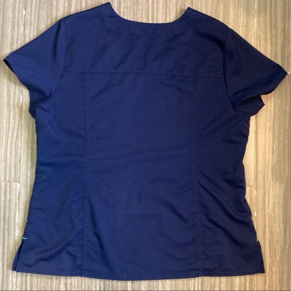 L Scrubstar scrub top, navy w/turquoise accents ๐ - Picture 4 of 4